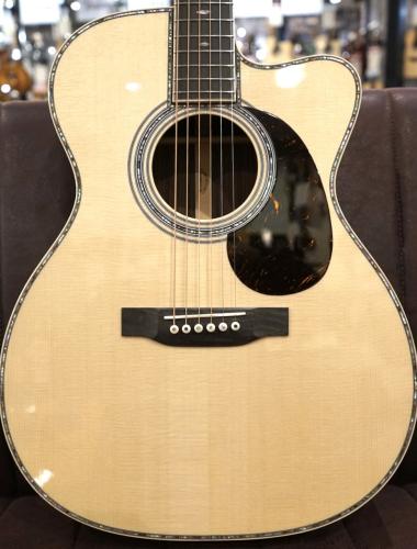 Martin 【個体演奏動画あり】CTM 000C-42 -European Spruce【美しい杢目と音色】