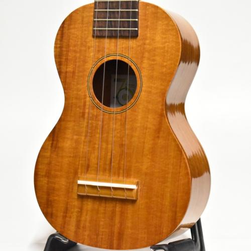 Famous FS-5G 【ソプラノ】【ハワイアンコア/ギアペグ】【日本製】