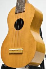 Famous FS-11G 【ソプラノ】【アメリカンチェリー/ギアペグ】【日本製】_10