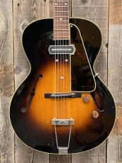 Archtop Tribute ATC-150CC Ca.2015_2