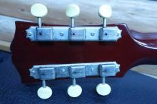 Gibson 1960s J-45 Wine Red / Round Shoulder・Solid Spruce Top・Solid Mahogany Side and Back・Adjustable Bridge・White Large Pick guard 【With Original Hard Case】  2003年製_14