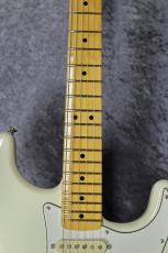 Fender FSR Limited Edition American Vintage II 1973 Stratocaster / Olympic White [3.78kg]_4