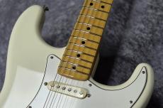 Fender FSR Limited Edition American Vintage II 1973 Stratocaster / Olympic White [3.78kg]_10
