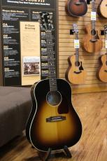 Gibson J-45 Standard / Vintage Sunburst