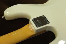 Fender American Vintage II 1966 Jazz Bass / Olympic White【VINTAGE vs ULTRA】_7
