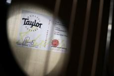 Taylor 【試奏動画有】 214ce-BLK Plus【Taylor公認 リペアマン在籍店】_9