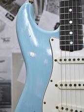 Fender Custom Shop ~Custom Collection~ 1969 Stratocaster Journeyman Relic -Faded Daphne Blue-_8