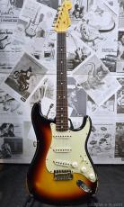 Fender Custom Shop Guitar Planet Exclusive 1963 Stratocaster Relic -Wide Black 3 Color Sunburst-_2