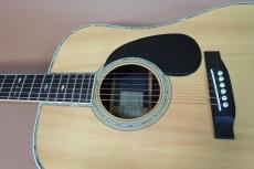 Cat's Eyes CE-2500 / Torch Inlay・U.S.A Grover 102G Peg・Solid Ezo Spruce Top・Solid Jacaranda Side and Back・ Snowflakes Cat’s Eye Inlay・D-45 Style Abalone Trim and Rosette・Under Finish Pick guard 【With Original Bl_12