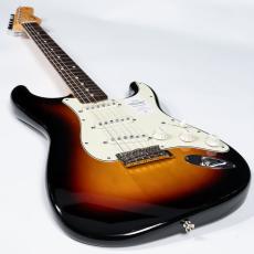 Fender Made in Japan Traditional 60s Stratocaster Rosewood Fingerboard 3-Color Sunburst 【現物画像】_11