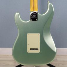 Fender American Professional II Stratocaster HSS Mystic Surf Green_2