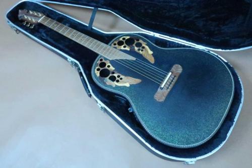 Ovation uper Adamas 1687-5 (Black) /　Non Cutaway・Carbon Graphite Top・Lyrachord Side and Back・Deep Bowl・Adamas Double Epaulet Leaf Hole・Walnut Neck and Bridge・Preamp OP-24 【With Original Hard Case】  1994年製