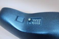 Ovation uper Adamas 1687-5 (Black) /　Non Cutaway・Carbon Graphite Top・Lyrachord Side and Back・Deep Bowl・Adamas Double Epaulet Leaf Hole・Walnut Neck and Bridge・Preamp OP-24 【With Original Hard Case】  1994年製_3