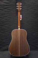 Martin D-28 Street Legend_7