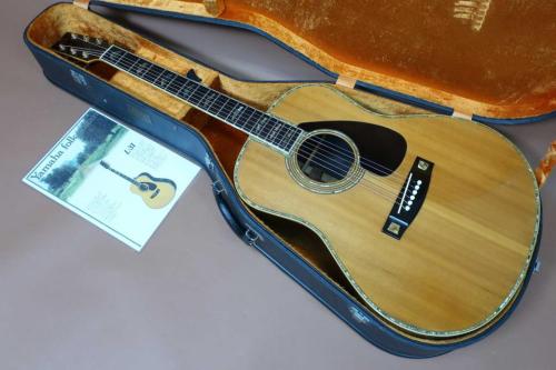 YAMAHA L-31 / 初期モデル・Solid Ezo Spruce Top・Solid Jacaranda Side and Back・TM-50G peg・Solid Abalone Trim and W-Abalone Rosette・Mahogany Neck・Ebony Fingerboard and Bridge・Black Pick guard【With Yamaha Hard Case】19