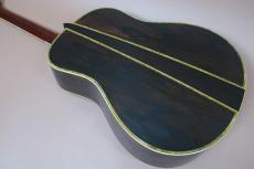 YAMAHA L-31 / 初期モデル・Solid Ezo Spruce Top・Solid Jacaranda Side and Back・TM-50G peg・Solid Abalone Trim and W-Abalone Rosette・Mahogany Neck・Ebony Fingerboard and Bridge・Black Pick guard【With Yamaha Hard Case】19_6