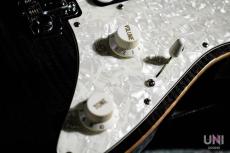 Suhr J Select Standard Plus Trans Black / Roasted Maple_5