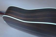 Martin HD-28V / Solid Spruce Top・Solid Rosewood Side and Back・Old Style Logo・Original Waverly peg・Herringbone Trim・Diamond Inlay・Ebony Fingerboard Long Saddle・Original Pick guard 【With Original Hard Case】200_4