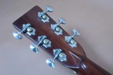 Martin HD-28V / Solid Spruce Top・Solid Rosewood Side and Back・Old Style Logo・Original Waverly peg・Herringbone Trim・Diamond Inlay・Ebony Fingerboard Long Saddle・Original Pick guard 【With Original Hard Case】200_10