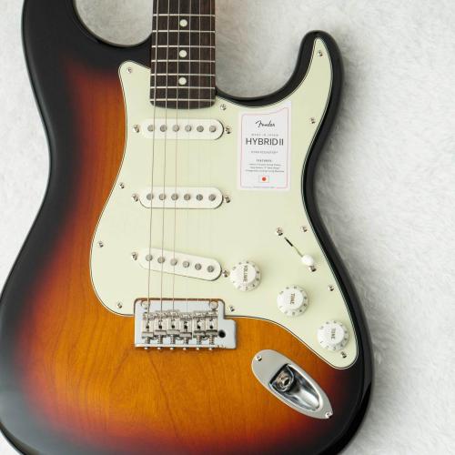 Fender Made in Japan Hybrid II Stratocaster Rosewood Fingerboard 3-Tone Sunburst【JD25028031】