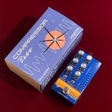Empress Effects Bass Compressor Blue_8