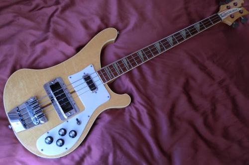 Rickenbacker 4001 MG