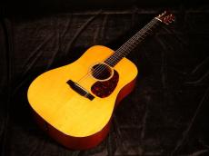 Martin D-18【1941年製 ホンモノの戦前モデル 黄金期”ゴールデンエラ”極上コンディションで入荷です!】先ずは解説試奏動画をご覧下さい。_3