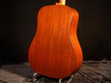 Martin D-18【1941年製 ホンモノの戦前モデル 黄金期”ゴールデンエラ”極上コンディションで入荷です!】先ずは解説試奏動画をご覧下さい。_4