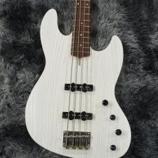 Sire Marcus Miller V6 4-String AWH (Antique White)【2025 NEWモデル!】【マーカスミラー監修】