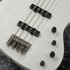 Sire Marcus Miller V6 4-String AWH (Antique White)【2025 NEWモデル!】【マーカスミラー監修】_3