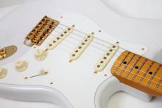 Fender American Vintage II 1957 Stratocaster Dealer Exclusive / White Blonde_3