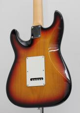 Suhr Classic S Antique / 3-Tone Sunburst / SSH / 3.48kg【ラッカーフィニッシュ】_5