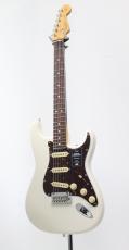Fender American Professional II Stratocaster, Rosewood Fingerboard / Olympic White_2