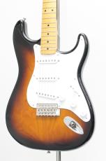 Fender 70th Anniversary American Vintage II 1954 Stratocaster (2-Color Sunburst )【3.95kg】