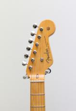 Fender 70th Anniversary American Vintage II 1954 Stratocaster (2-Color Sunburst )【3.95kg】_3