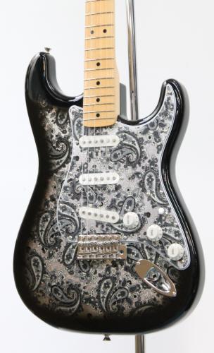Fender Made in Japan Limited Stratocaster / Black Paisley / 3.48kg