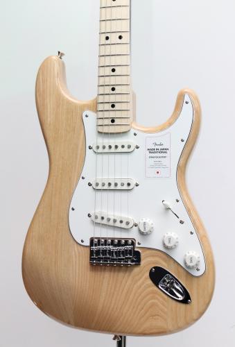Fender Made in Japan Traditional 70s Stratocaster / Natural / 3.97kg