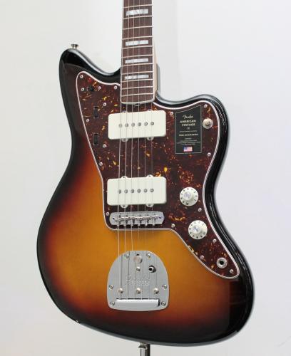 Fender American Vintage II 1966 Jazzmaster / 3-Color Sunburst / 3.63kg