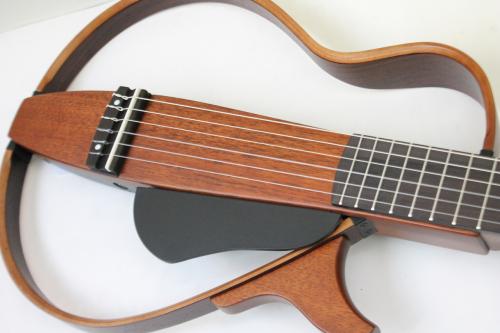 YAMAHA SLG200N / NT 【ナイロン弦】【現物画像】