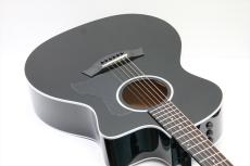 Taylor 214ce-BLK Plus_2