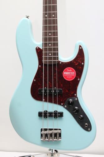 Squier Classic Vibe '60s Jazz Bass / Daphne Blue / 3.91kg