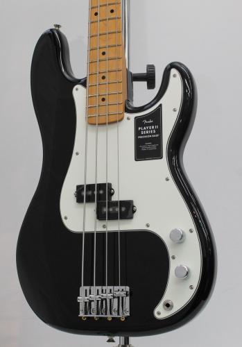 Fender Player II Precision Bass Maple Fingerboard / Black / 3.83kg