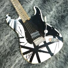 EVH Striped Series '78 Eruption White with Black Stripes Relic