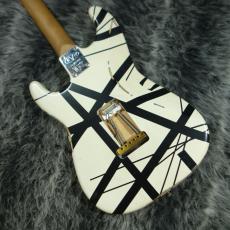 EVH Striped Series '78 Eruption White with Black Stripes Relic_5