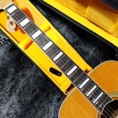 Fender King Vintage Aged Natural_4