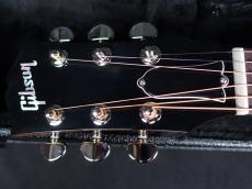 Gibson J-45 Standard Heritage Cherry Sunburst_5