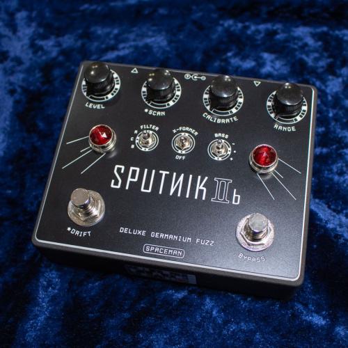SPACEMAN Sputnik IIb Black