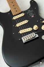 Fender Limited Edition American Ultra II Stratocaster Roasted Maple Neck Black【ギグバッグプレゼント】_4