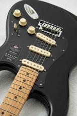 Fender Limited Edition American Ultra II Stratocaster Roasted Maple Neck Black【ギグバッグプレゼント】_5