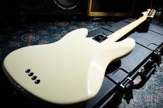 Fender American Standard Jazz Bass / 2008_9